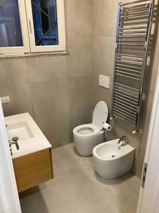 Vila Bilocale Zona Bocconi-Navigli Milán Itálie